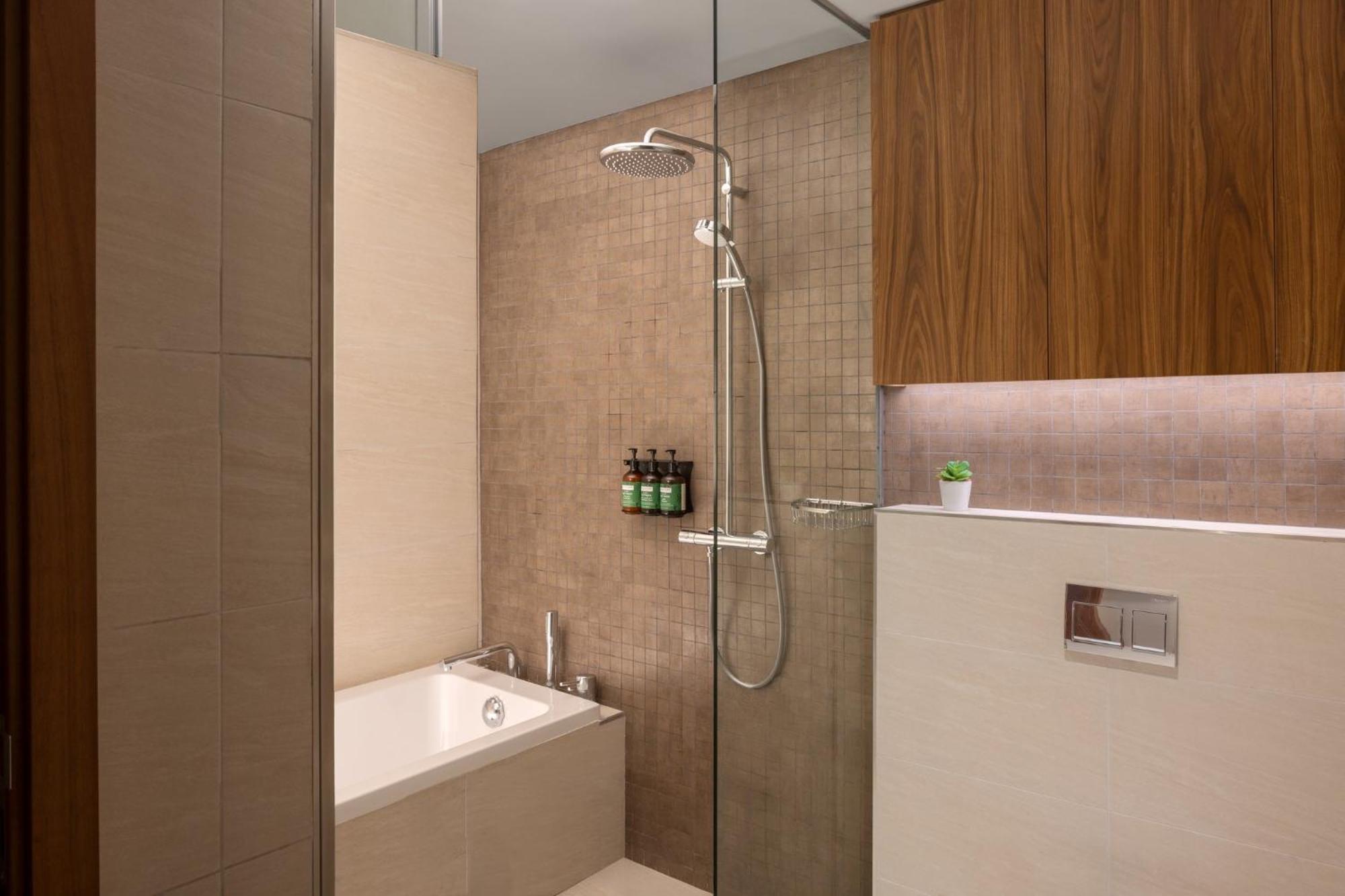 Staybridge Suites Dubai Business Bay By Ihg Exteriör bild