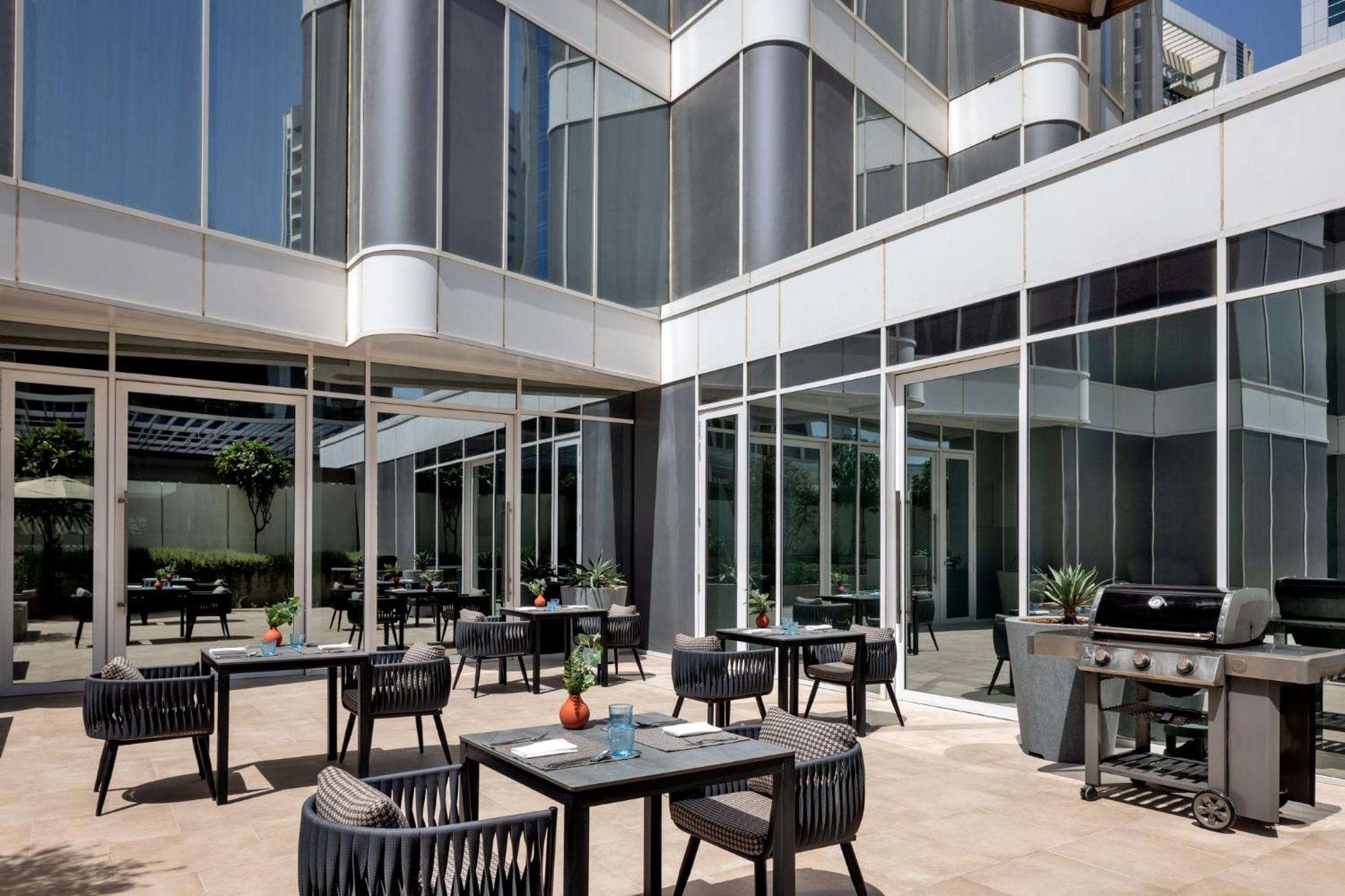 Staybridge Suites Dubai Business Bay By Ihg Exteriör bild