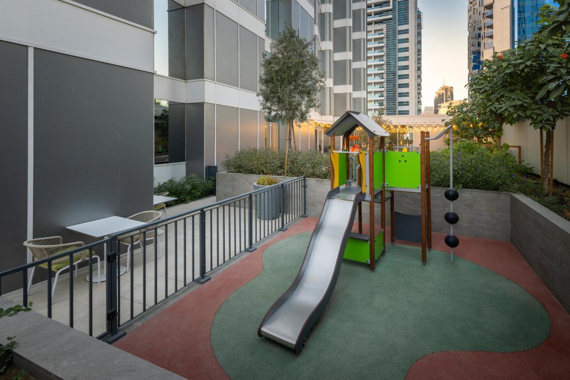Staybridge Suites Dubai Business Bay By Ihg Exteriör bild